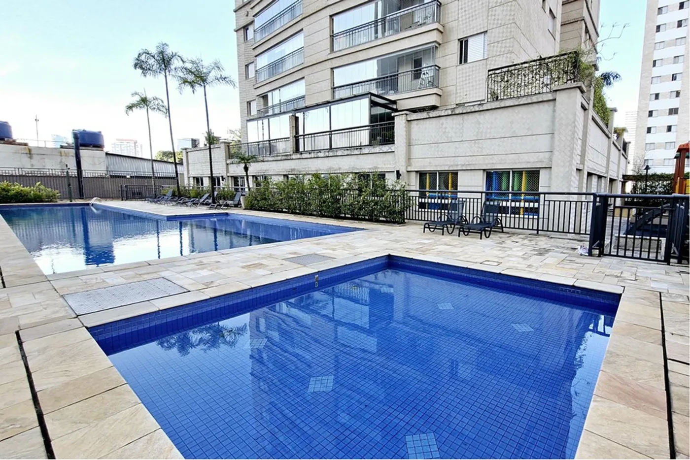 BB 66 Apto 601361052-84 - REMAX Trio Exclusividades