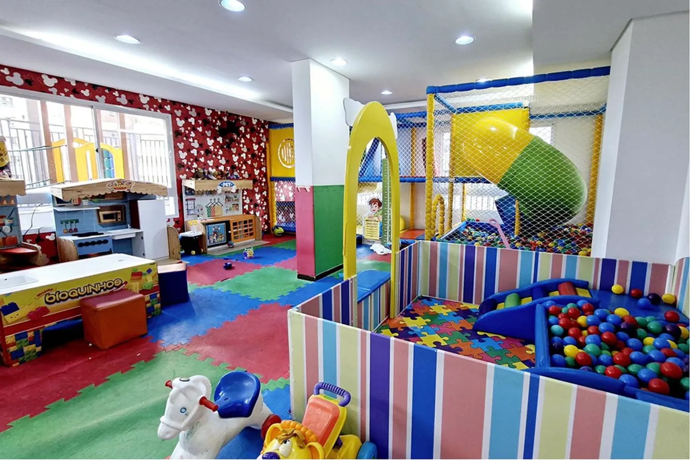 BB 66 Apto 601361052-84 - REMAX Trio Exclusividades