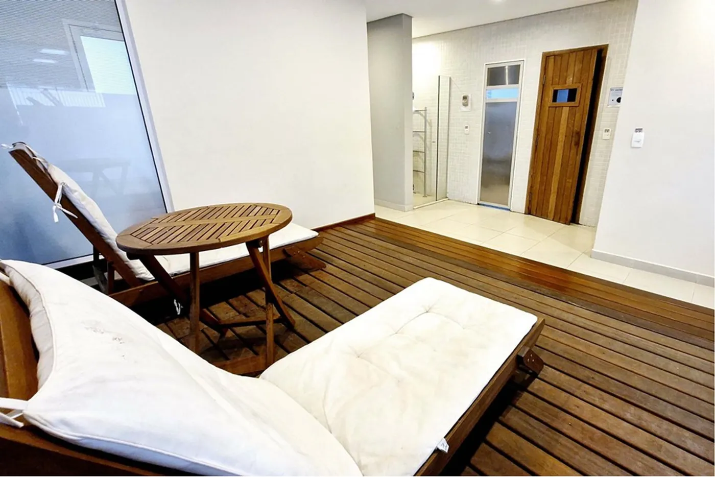 BB 66 Apto 601361052-84 - REMAX Trio Exclusividades