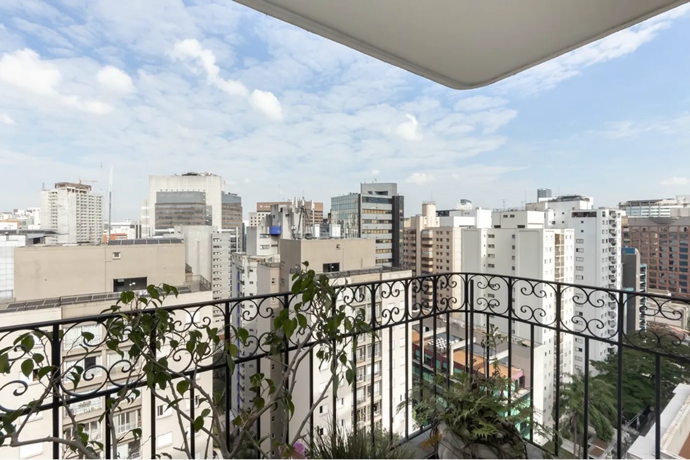 VODR 52 Apto 601371031-67 - REMAX Boutique Exclusividades