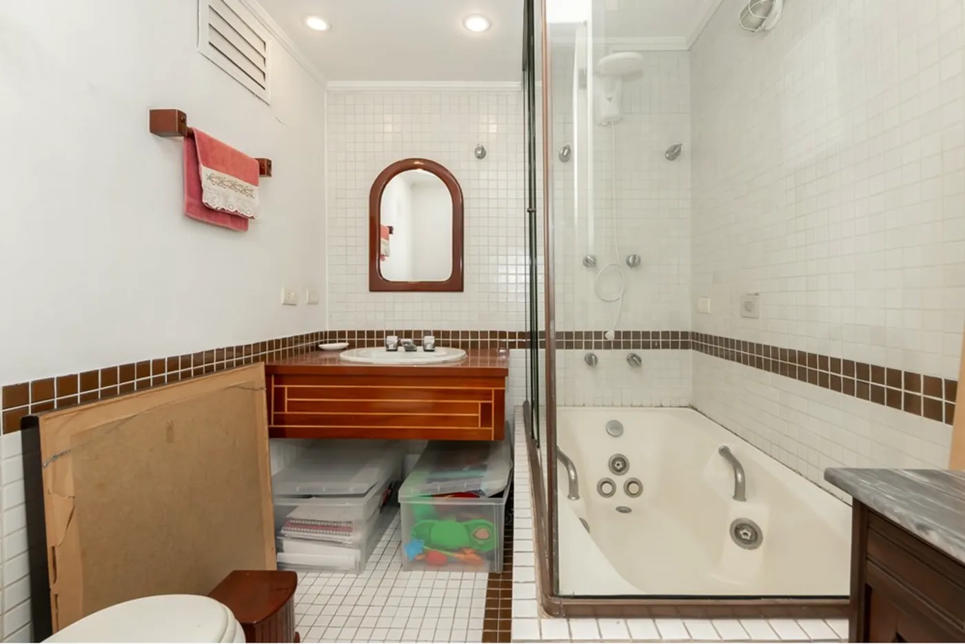 VODR 52 Apto 601371031-67 - REMAX Boutique Exclusividades