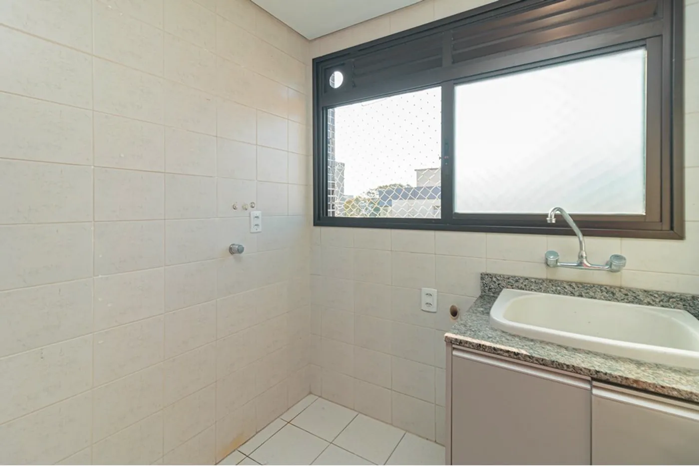 PDS 780 Apto 610221003-313 - REMAX Donno Exclusividades