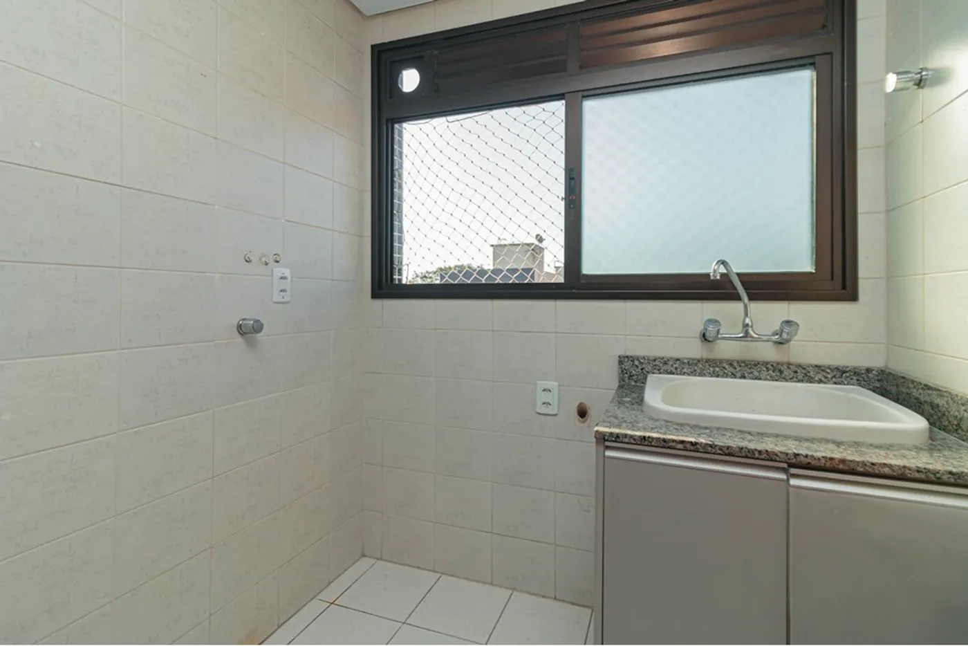 PDS 780 Apto 610221003-313 - REMAX Donno Exclusividades