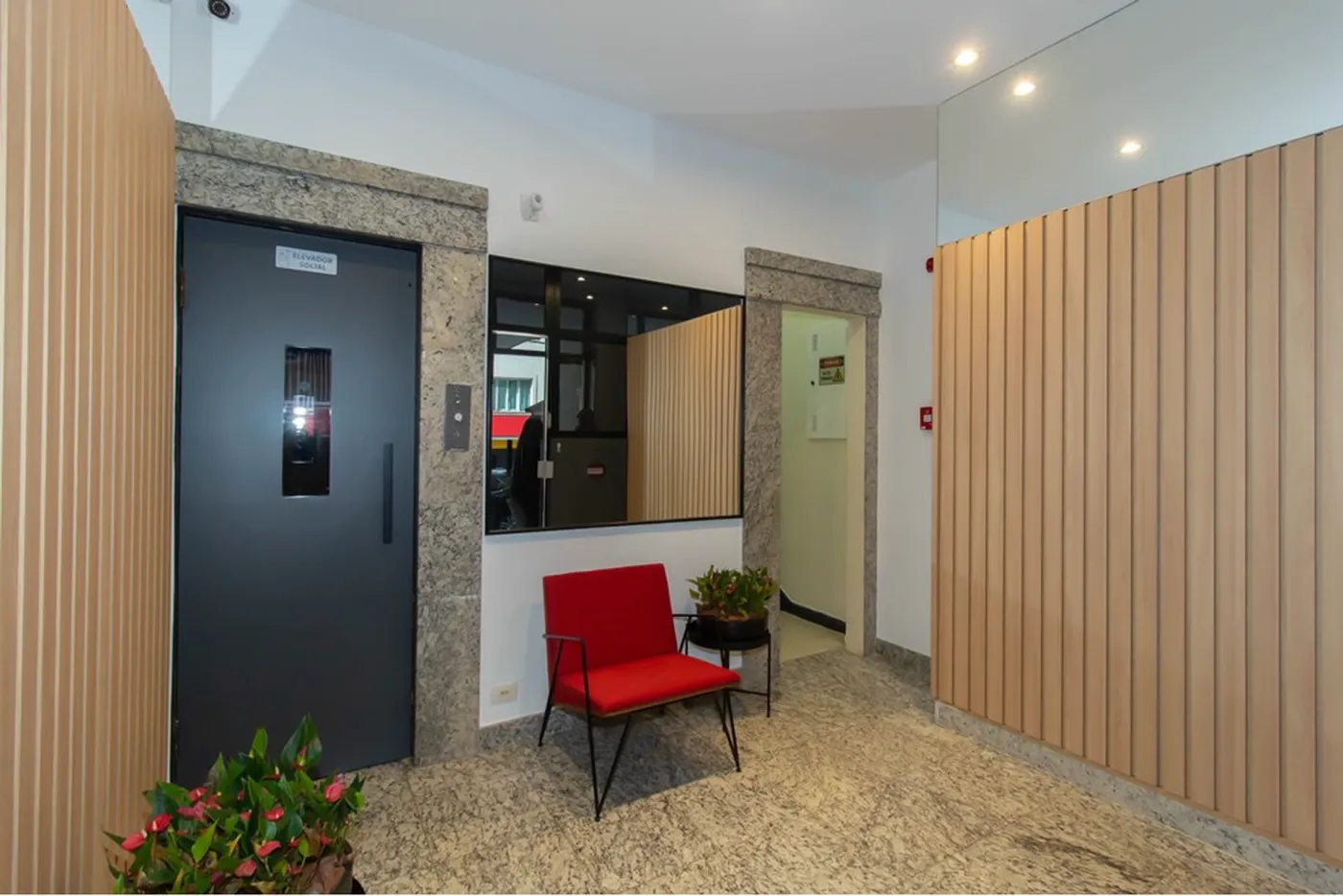 PCOP 795 Apto 601971018-1238 - REMAX Empire Exclusividades