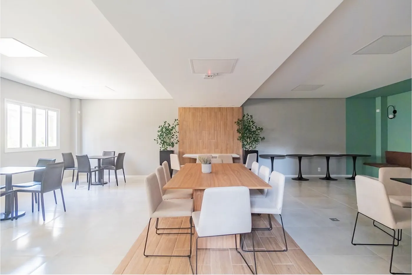 BSB 668 Apto 601081088-2 - REMAX Lepex Exclusividades