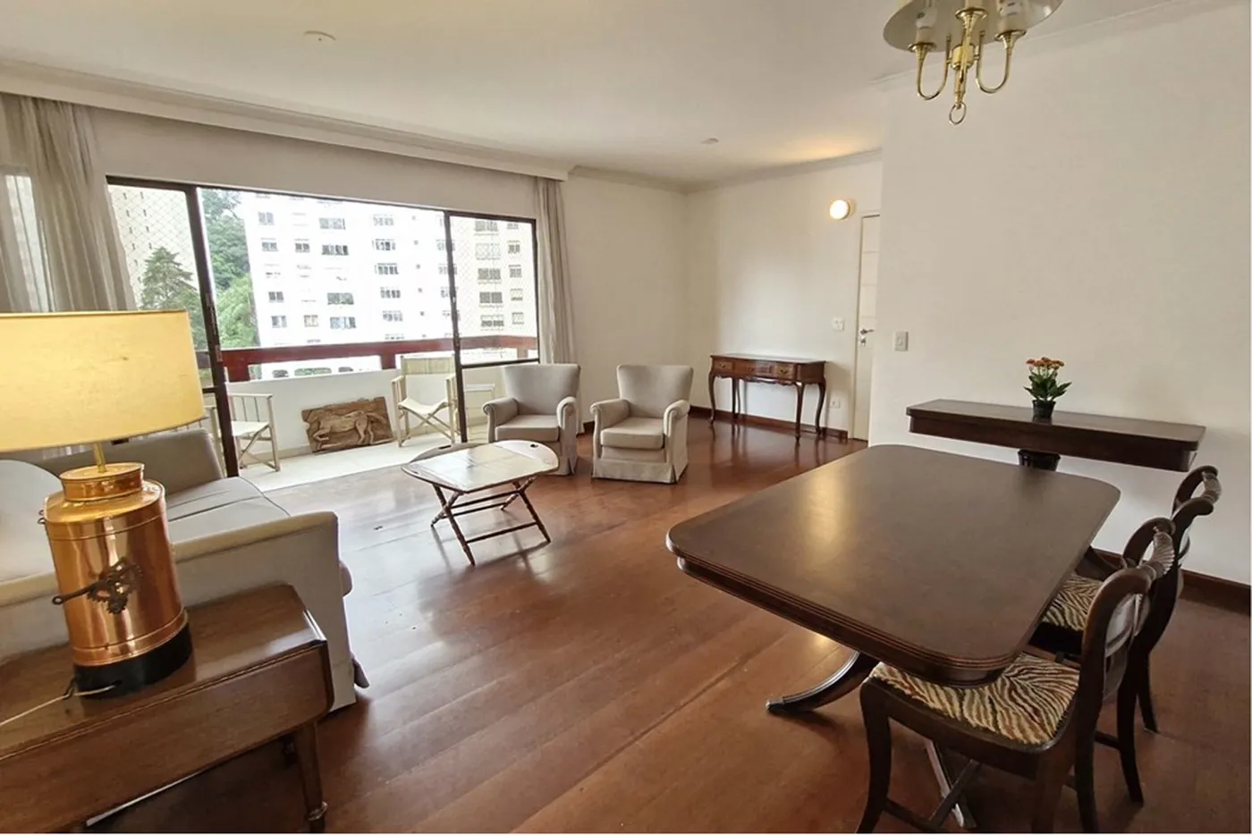 MCSC 321 Apto 601361044-52 - REMAX Trio Exclusividades