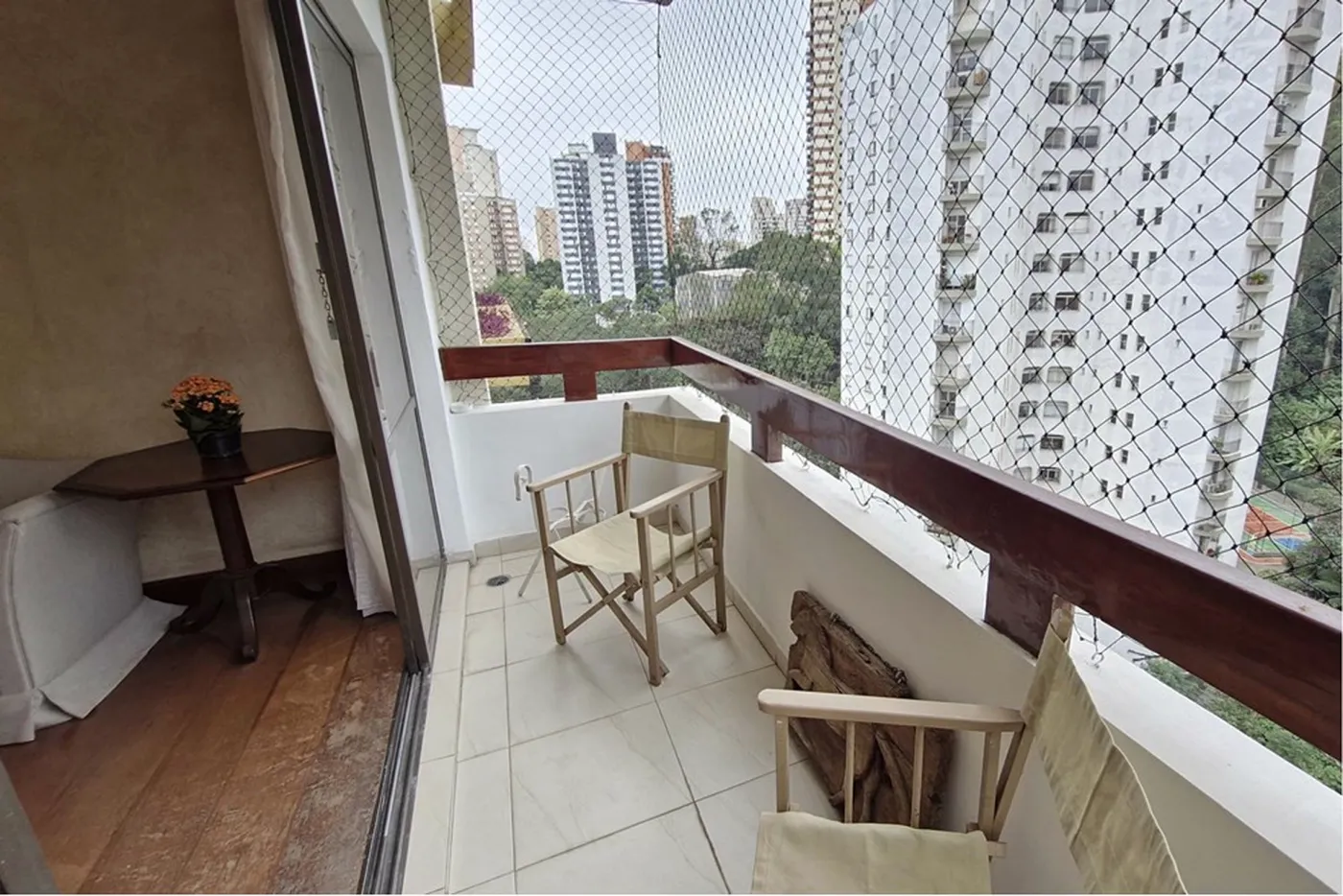 MCSC 321 Apto 601361044-52 - REMAX Trio Exclusividades