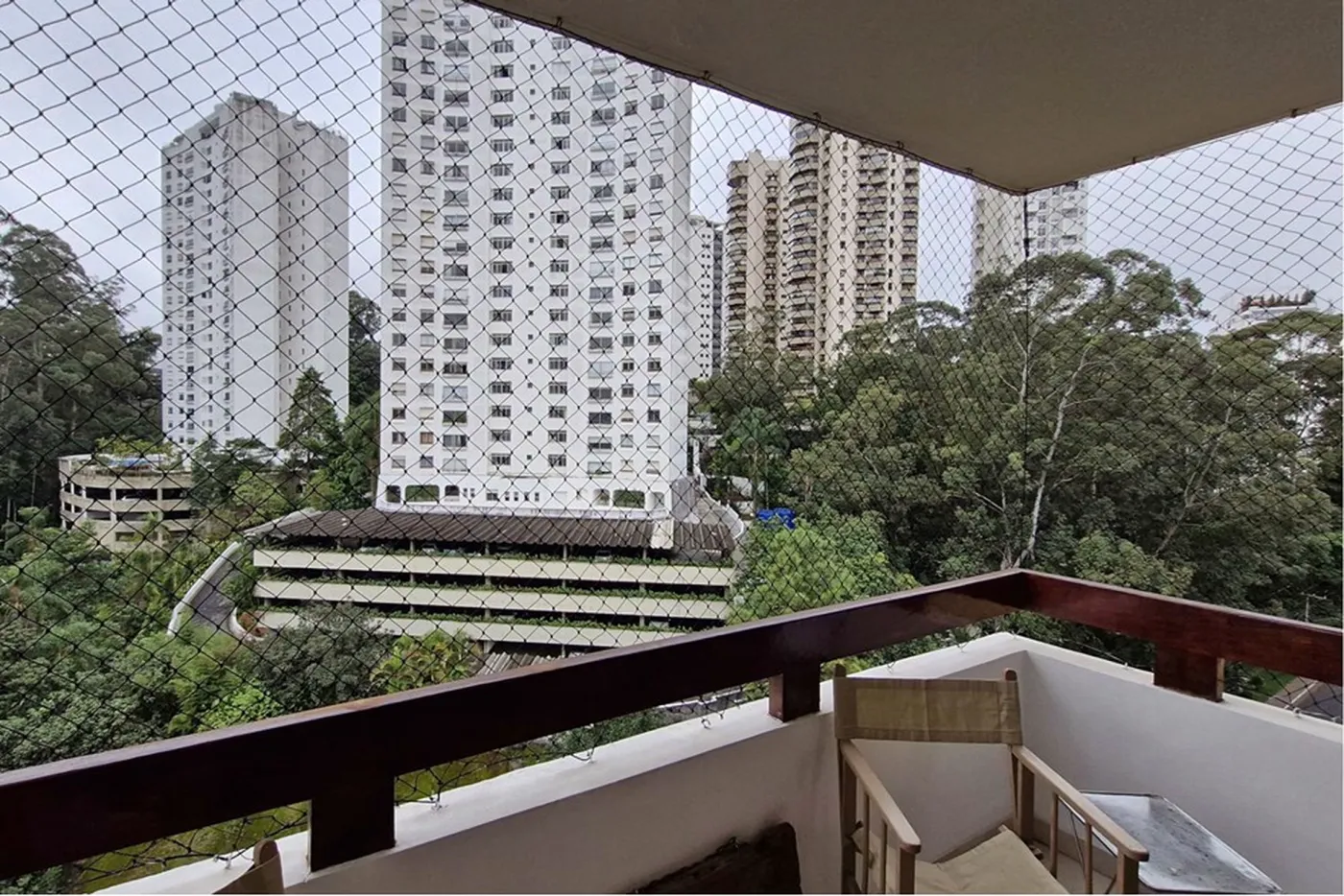 MCSC 321 Apto 601361044-52 - REMAX Trio Exclusividades