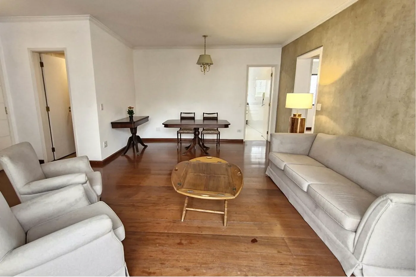 MCSC 321 Apto 601361044-52 - REMAX Trio Exclusividades