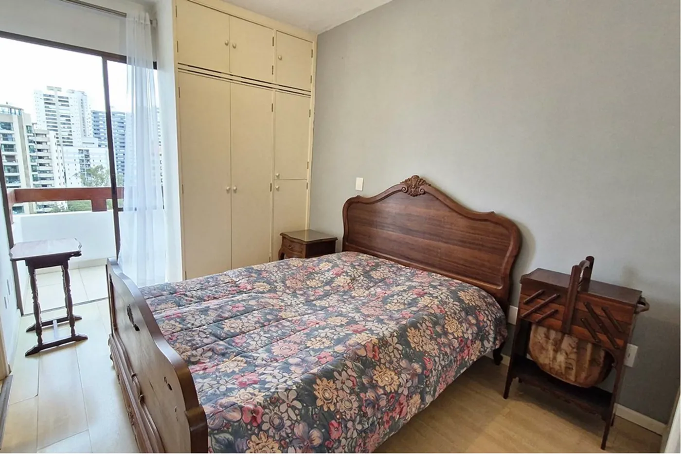 MCSC 321 Apto 601361044-52 - REMAX Trio Exclusividades