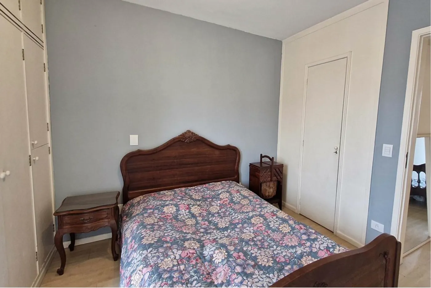 MCSC 321 Apto 601361044-52 - REMAX Trio Exclusividades
