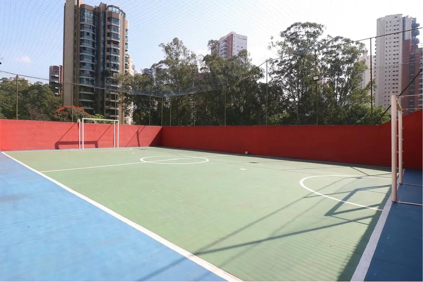 MCSC 321 Apto 601361044-52 - REMAX Trio Exclusividades