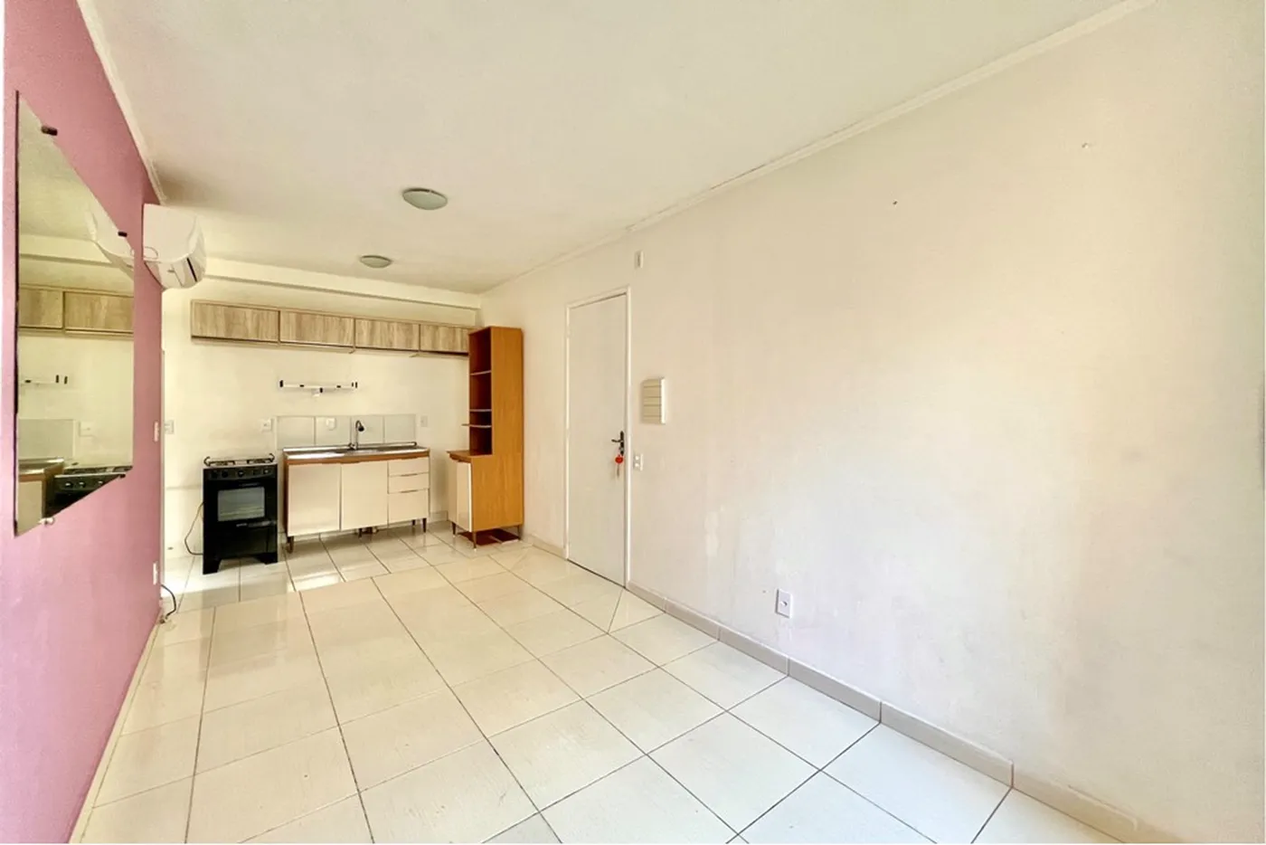 FDJB 1852 Apto 610241030-38 - REMAX 520 Exclusividades
