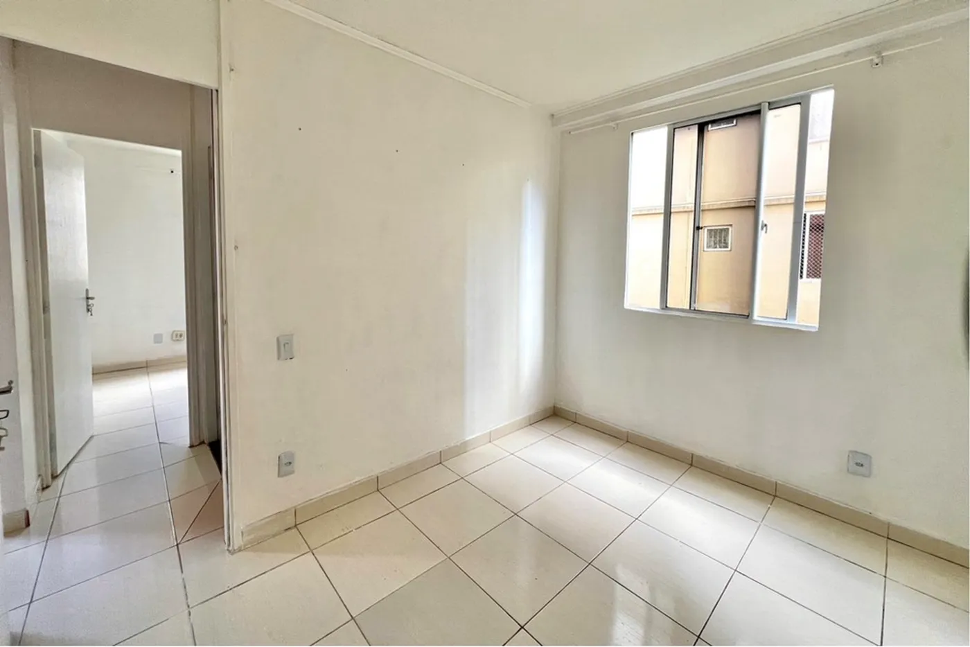 FDJB 1852 Apto 610241030-38 - REMAX 520 Exclusividades