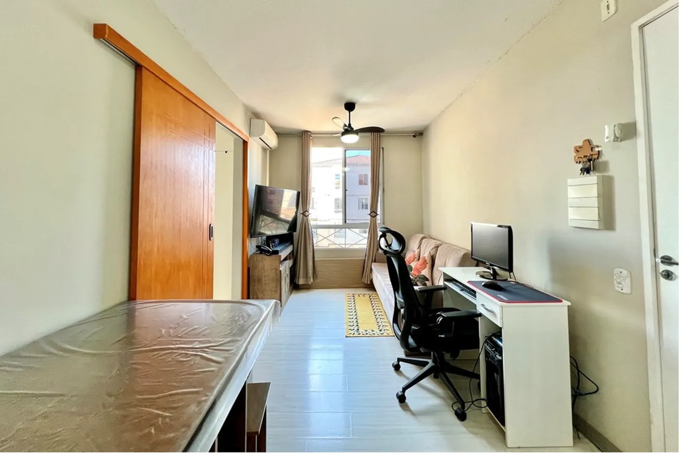 FDJB 1852 Apto 610241030-39 - REMAX 520 Exclusividades