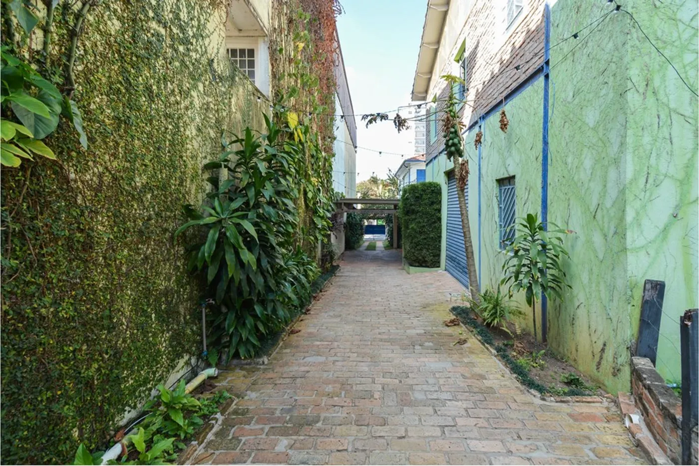 IAG 2198 Casa 601131017-47 - REMAX Ares Exclusividades