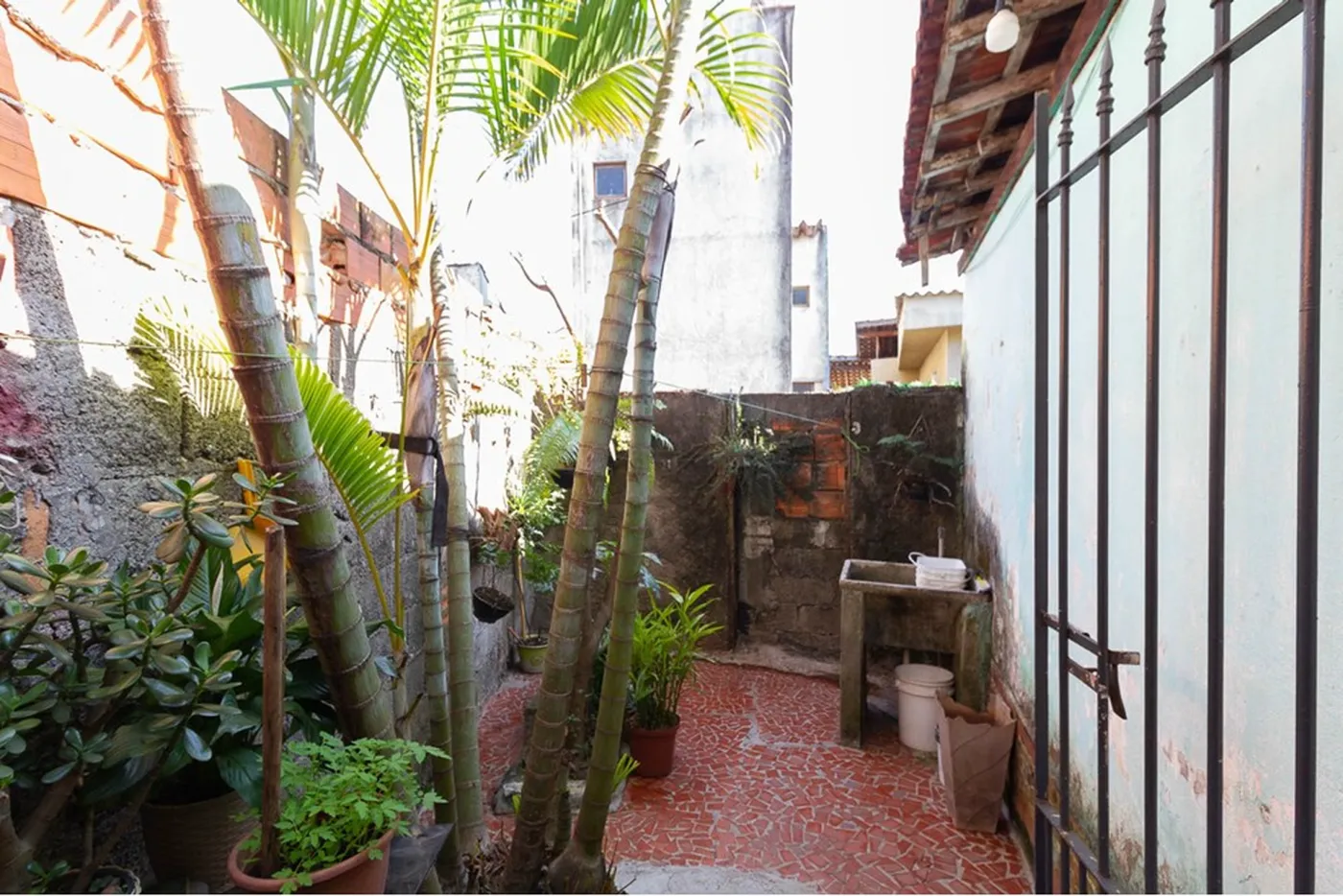 CFAP 160 601371095-21 - REMAX Boutique Exclusividades