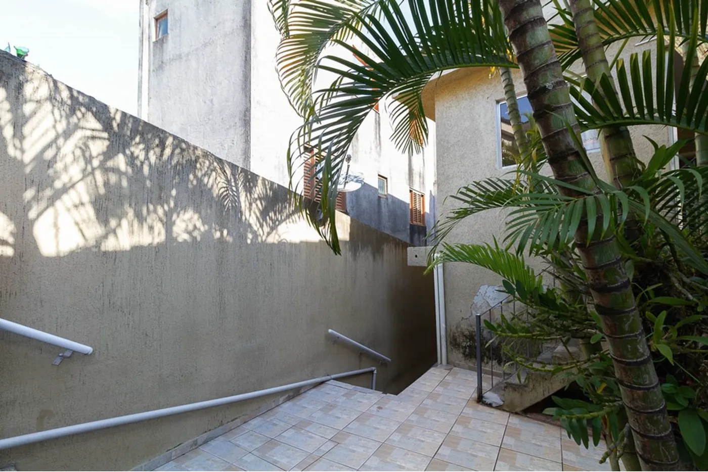 CFAP 160 601371095-21 - REMAX Boutique Exclusividades