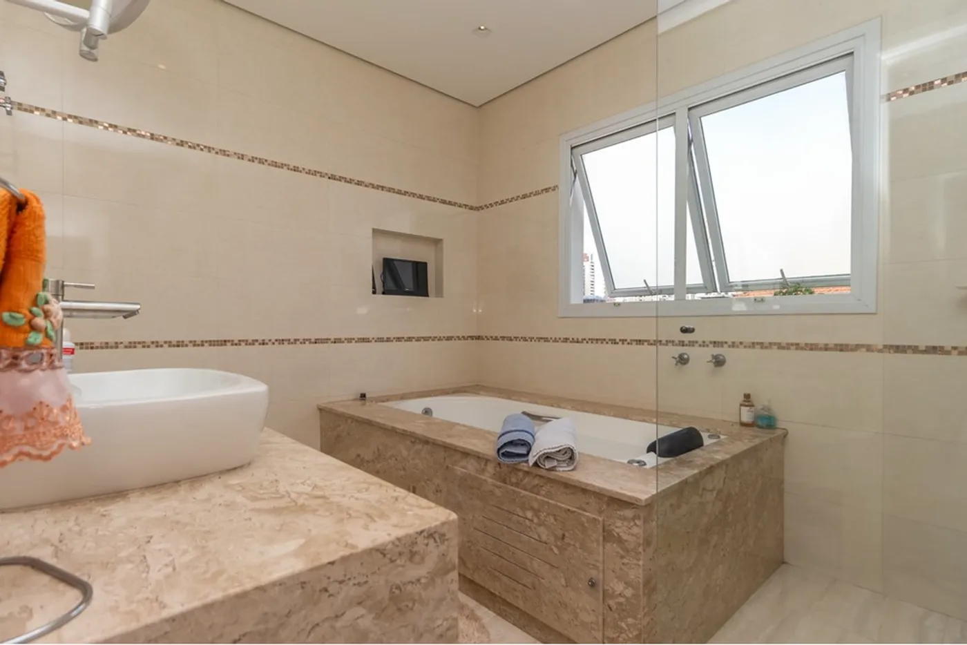 CIA 333 Casa 602031008-69 - REMAX Classique Exclusividades