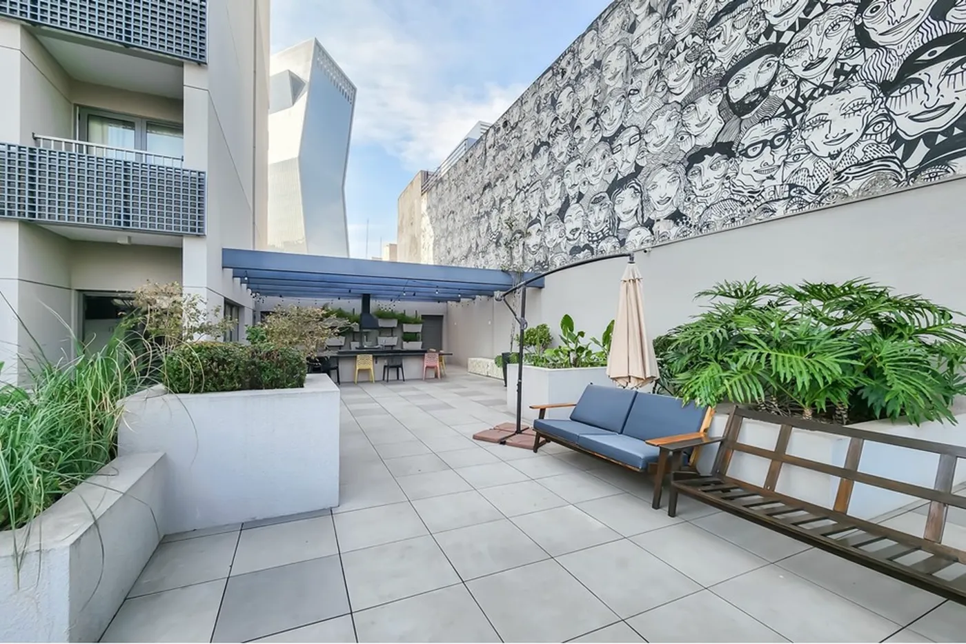 PFD 551 Apto 630331102-5 - REMAX Comunità Exclusividades