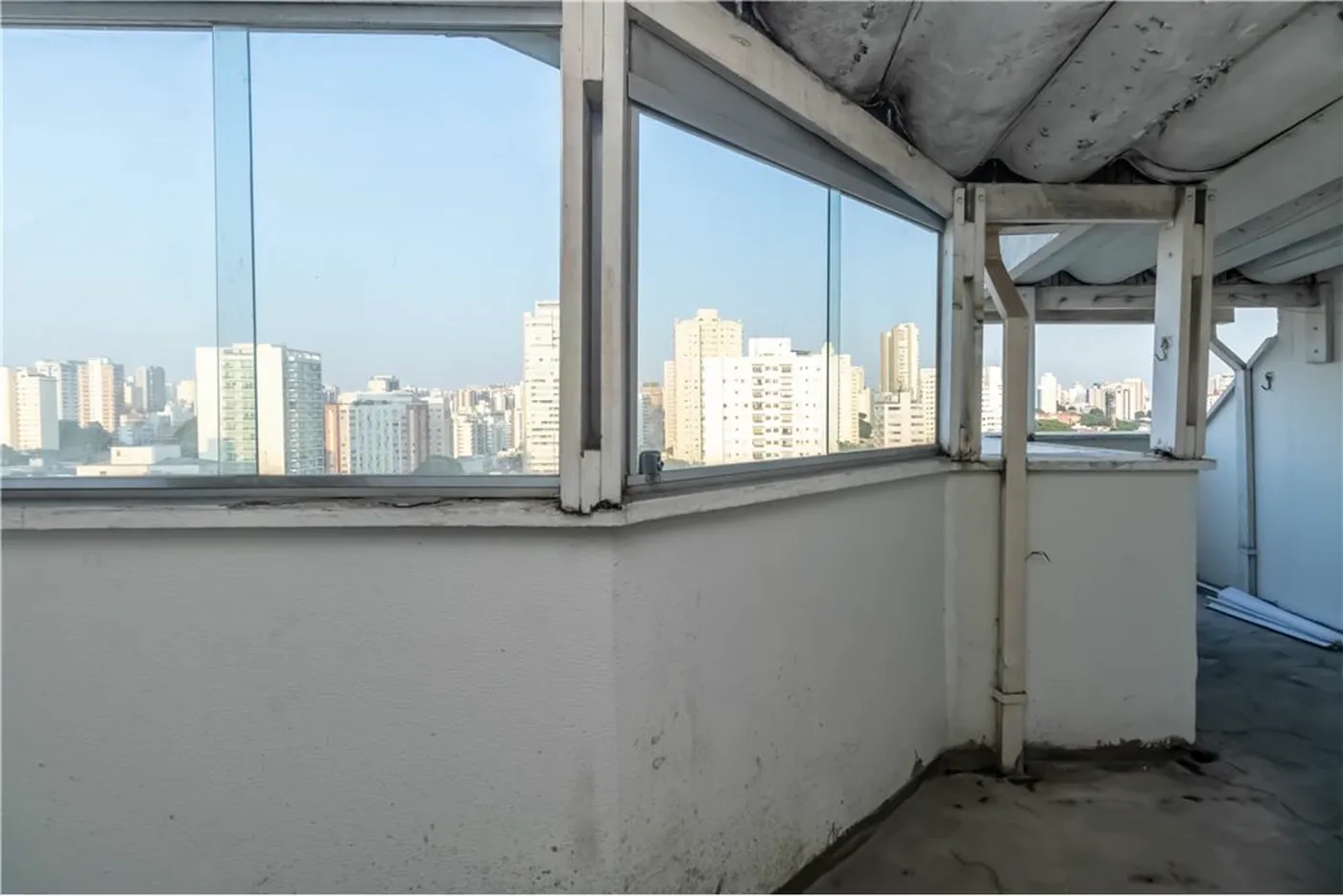 VCDAA 1300 Apto 601721013-153 - REMAX Front Exclusividades