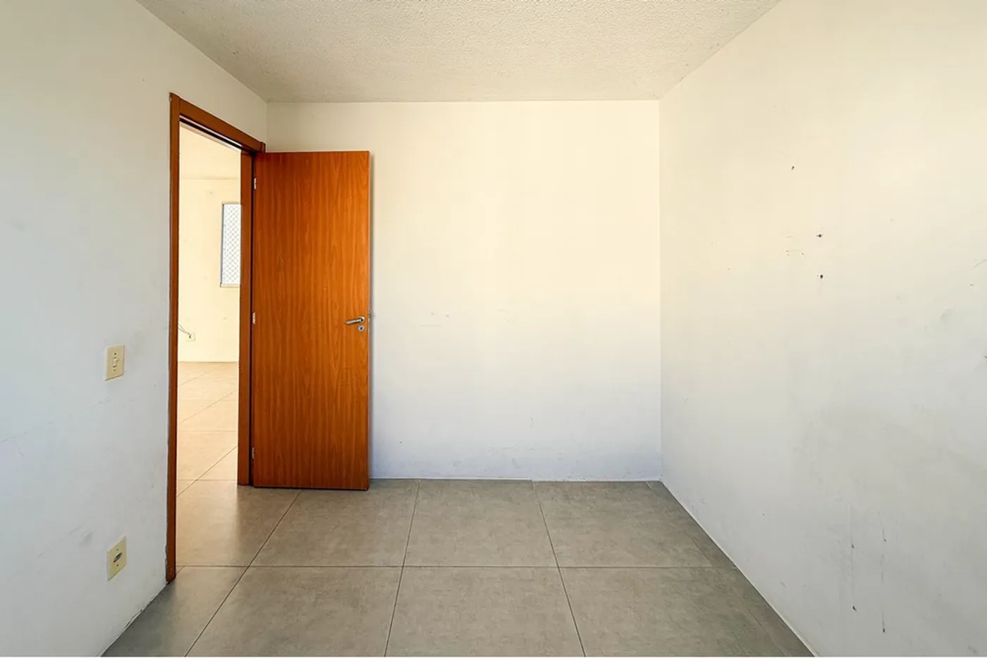 SJG 300 Apto 612651026-28 - REMAX Pillares Exclusividades