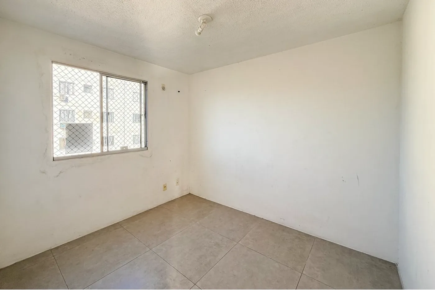 SJG 300 Apto 612651026-28 - REMAX Pillares Exclusividades