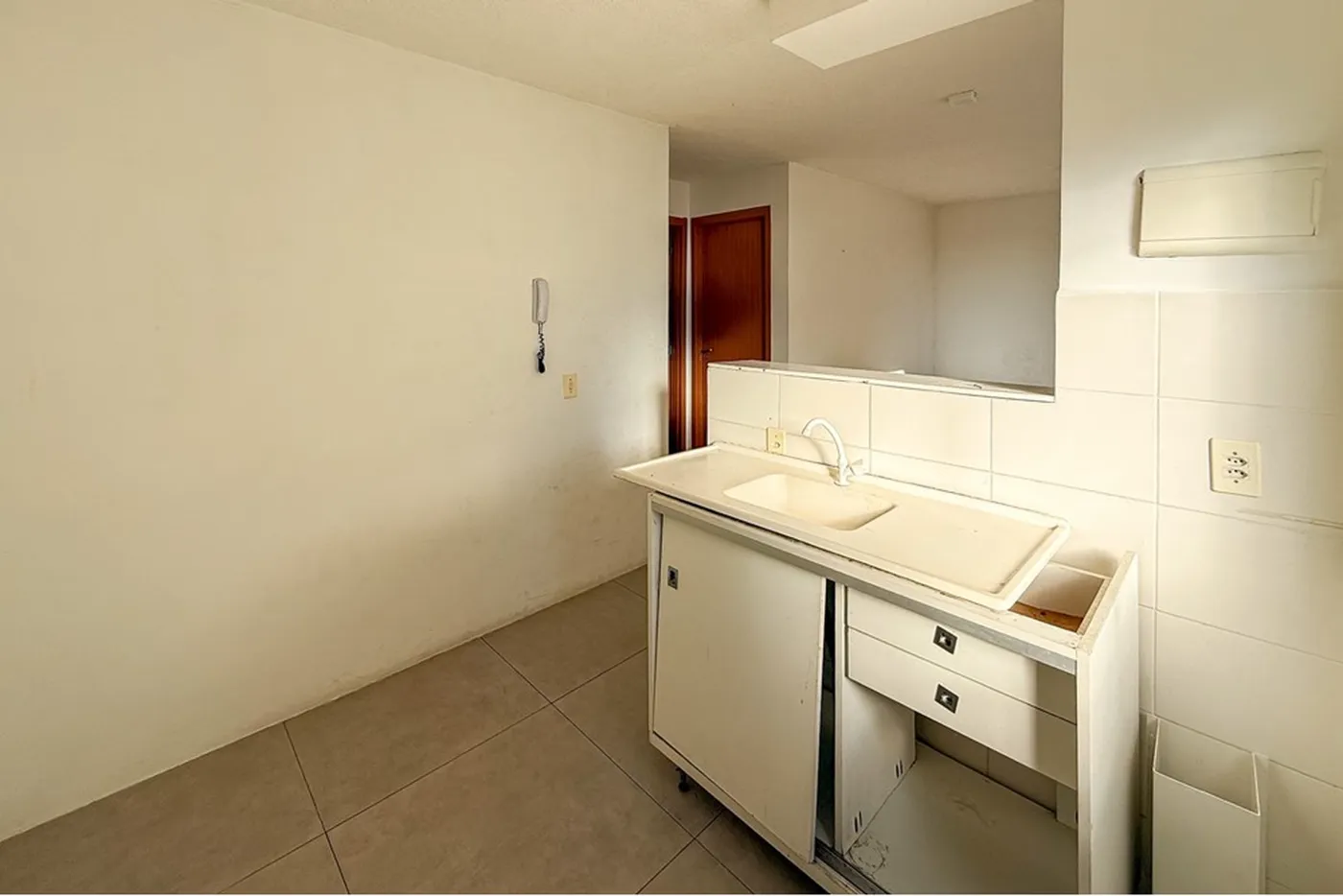 SJG 300 Apto 612651026-28 - REMAX Pillares Exclusividades