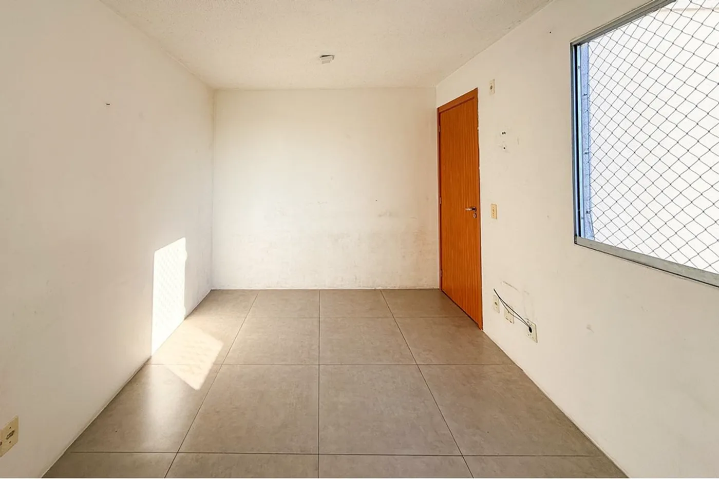 SJG 300 Apto 612651026-28 - REMAX Pillares Exclusividades