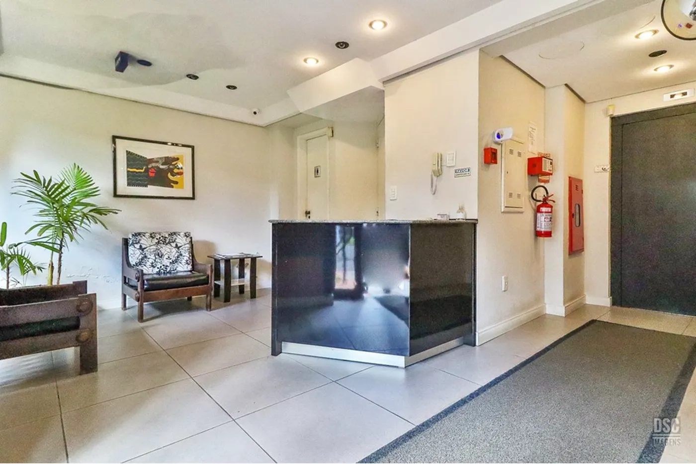 PI 72 Sala 610101031-2 - REMAX Tri Exclusividades
