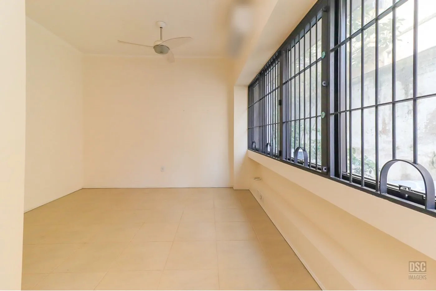 PI 72 Sala 610101031-2 - REMAX Tri Exclusividades