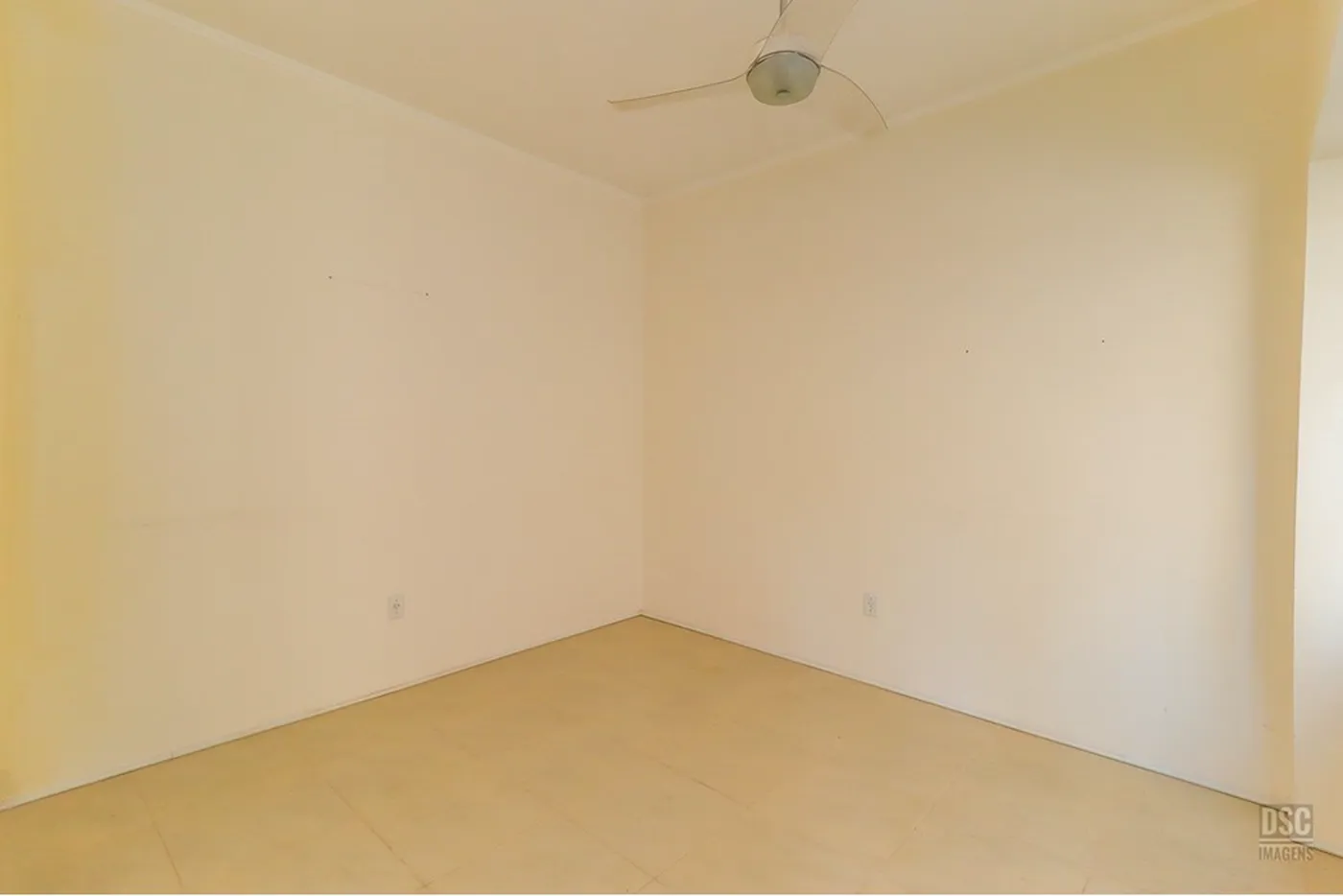 PI 72 Sala 610101031-2 - REMAX Tri Exclusividades