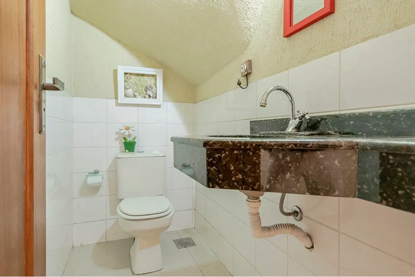 JIEB 141 612521044-60 - REMAX Place Exclusividades