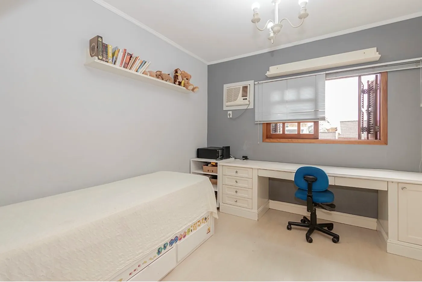 JIEB 141 612521044-60 - REMAX Place Exclusividades