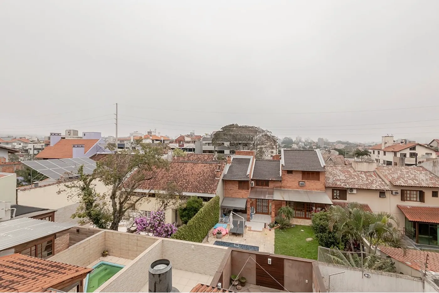 JIEB 141 612521044-60 - REMAX Place Exclusividades