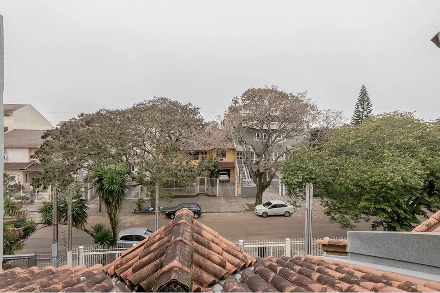 JIEB 141 612521044-60 - REMAX Place Exclusividades