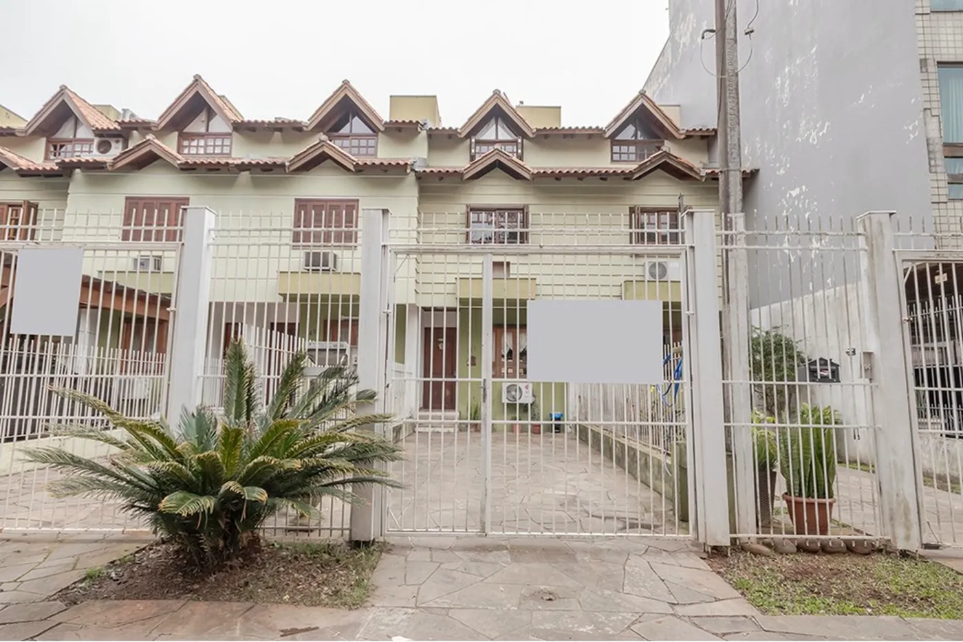 JIEB 141 612521044-60 - REMAX Place Exclusividades