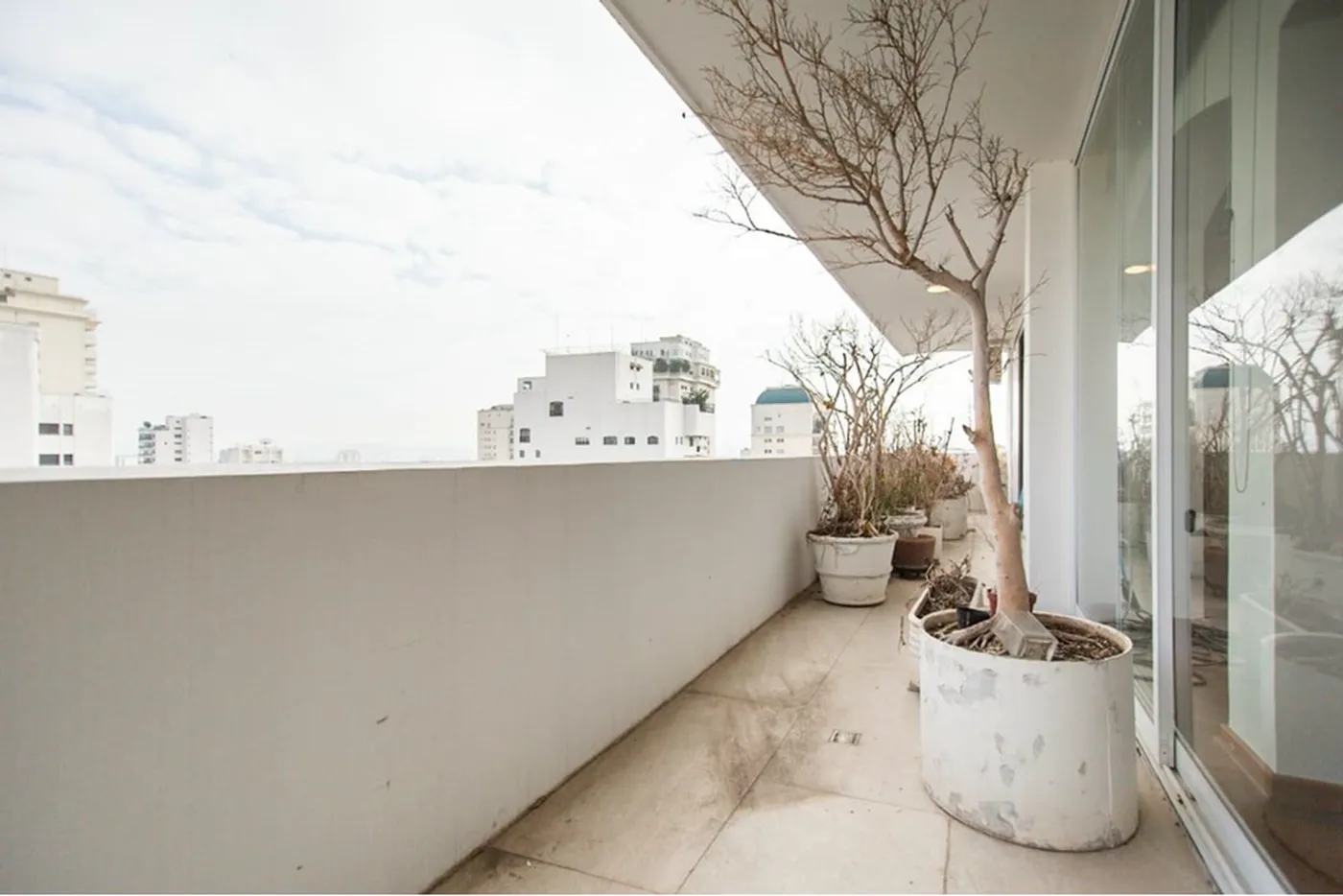 SCDBM 263 Apto 601081011-64 - REMAX Lepex Exclusividades