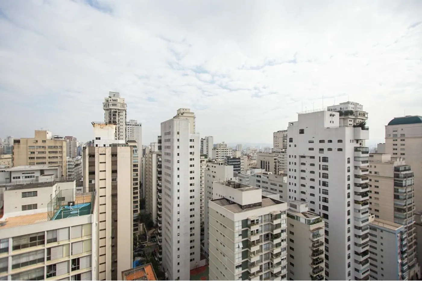 SCDBM 263 Apto 601081011-64 - REMAX Lepex Exclusividades