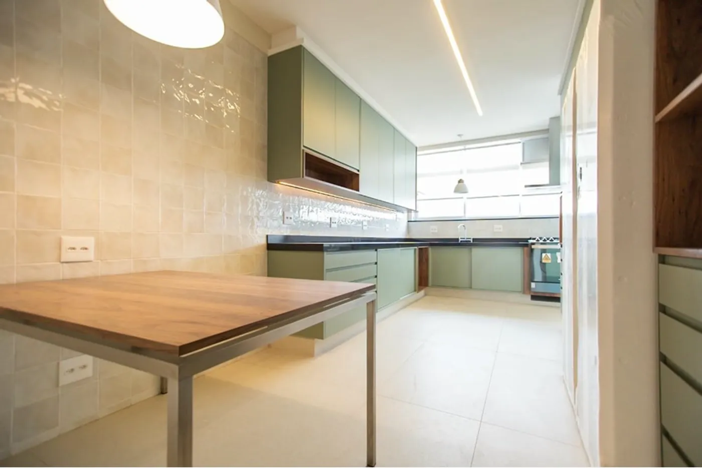 SCDBM 263 Apto 601081011-64 - REMAX Lepex Exclusividades