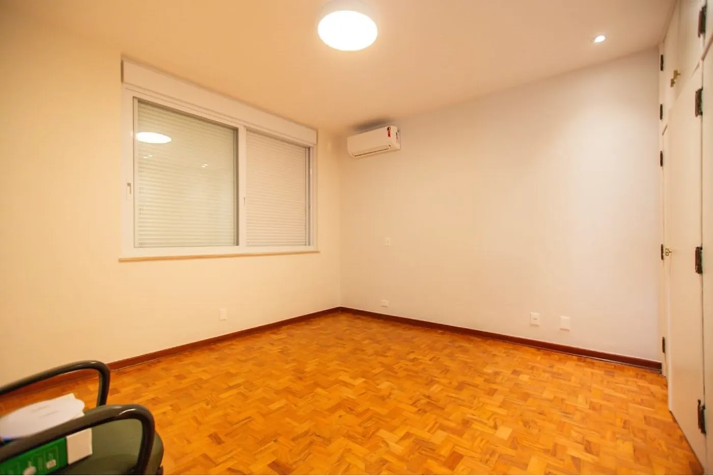 SCDBM 263 Apto 601081011-64 - REMAX Lepex Exclusividades