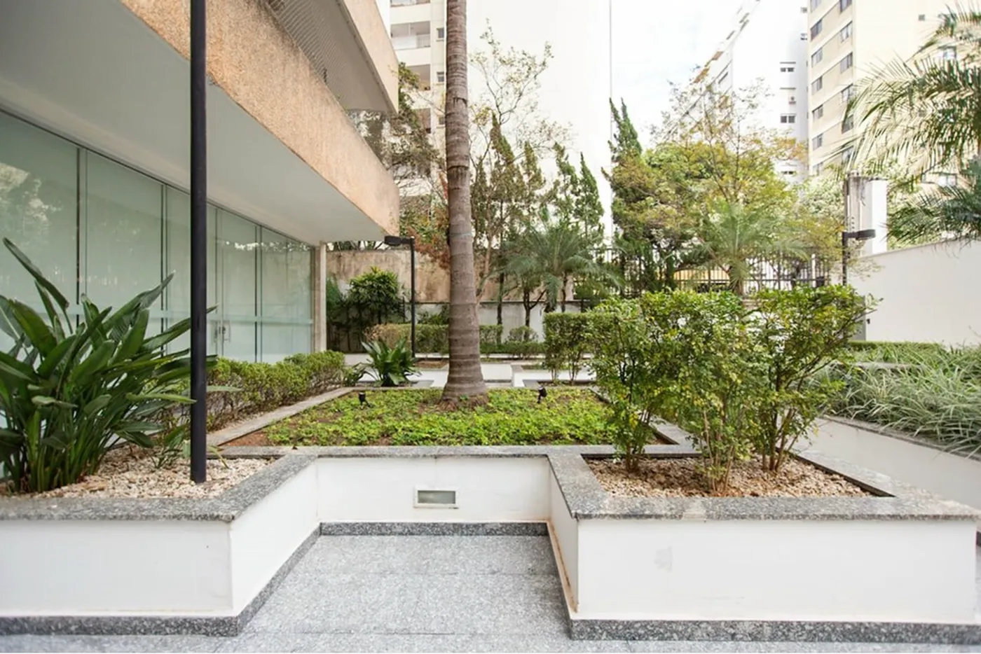 SCDBM 263 Apto 601081011-64 - REMAX Lepex Exclusividades