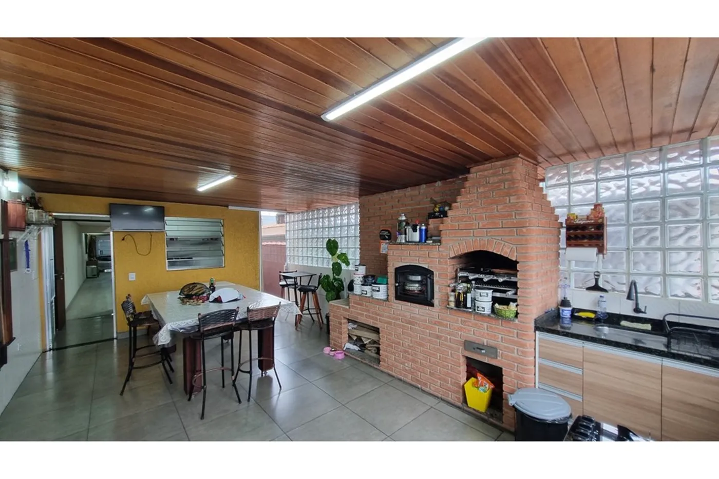 JSMSM 628 Casa 601361048-33 - REMAX Trio Exclusividades