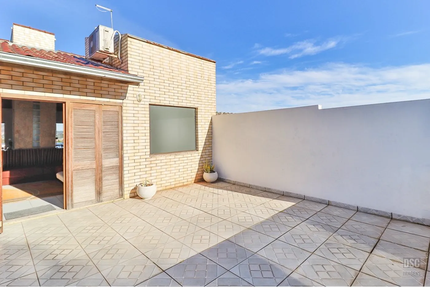 IDC 813 Casa 610191022-158 - REMAX Casa Sul Exclusividades