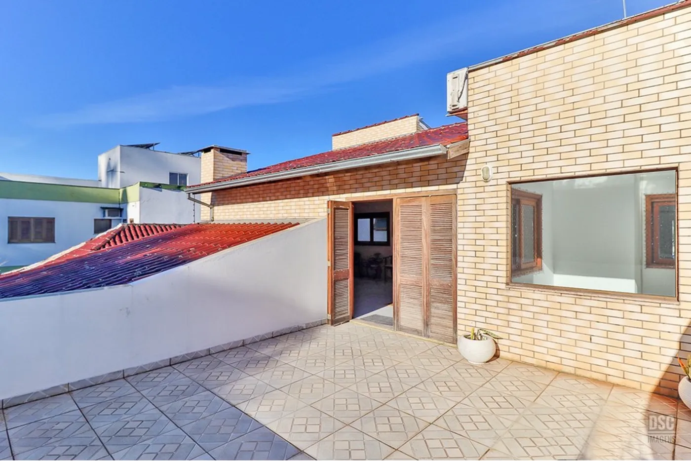 IDC 813 Casa 610191022-158 - REMAX Casa Sul Exclusividades