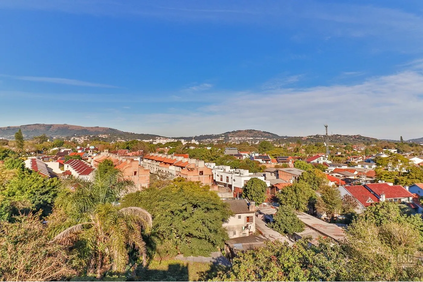 IDC 813 Casa 610191022-158 - REMAX Casa Sul Exclusividades