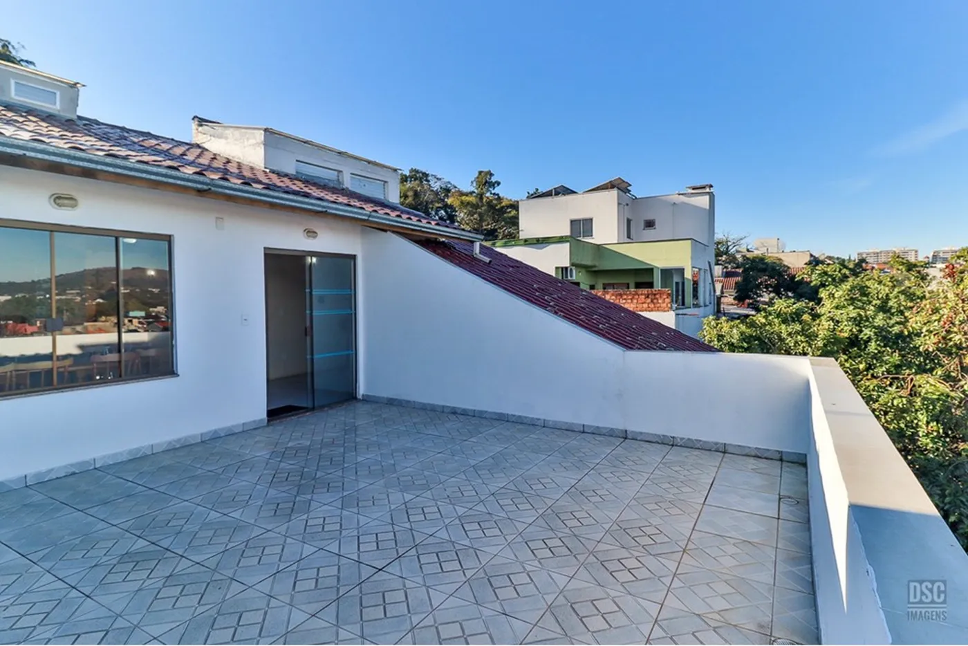 IDC 813 Casa 610191022-158 - REMAX Casa Sul Exclusividades