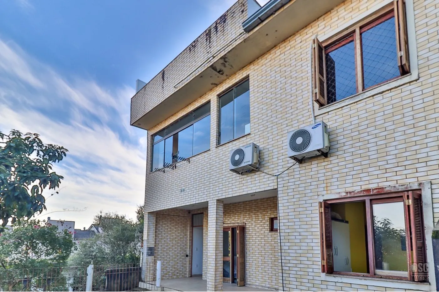 IDC 813 Casa 610191022-158 - REMAX Casa Sul Exclusividades