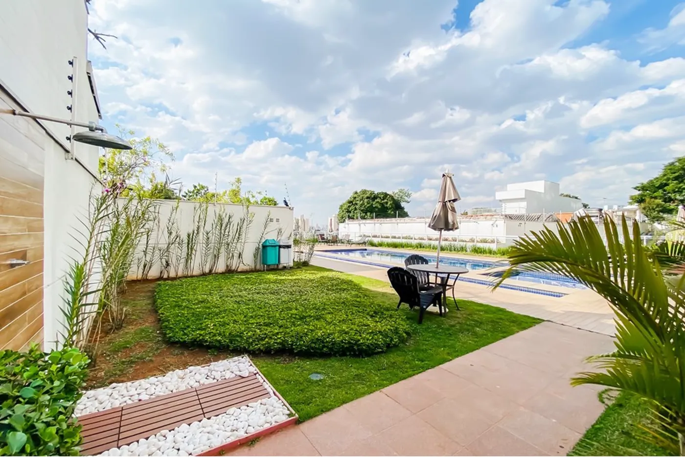 AHP 875 Apto 630331089-19 - REMAX Comunità Exclusividades