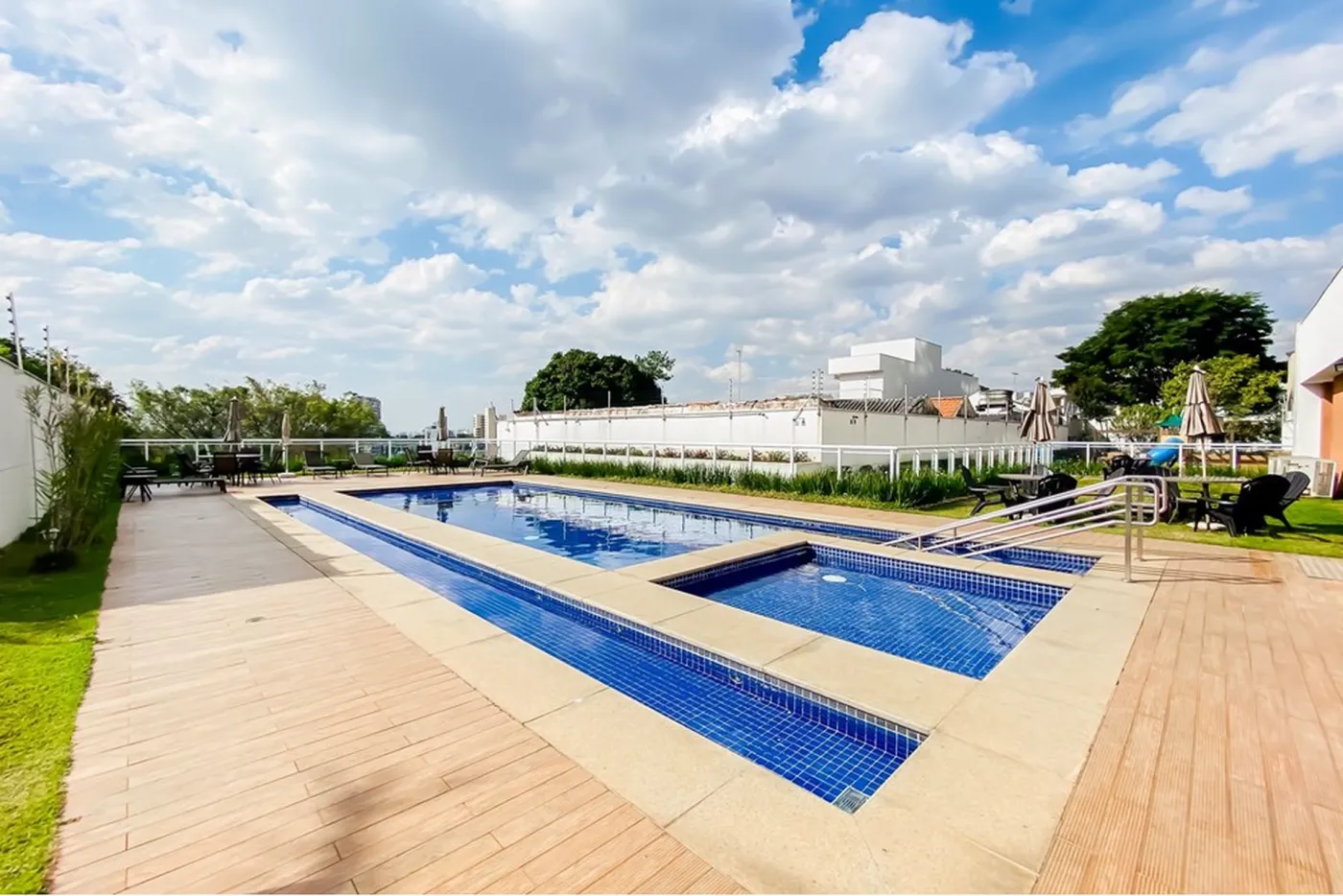 AHP 875 Apto 630331089-19 - REMAX Comunità Exclusividades